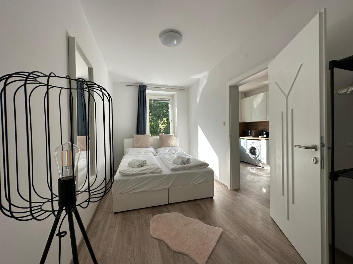 Apartment Feelhome-golfclub-balkon-4 Gaeste-wifi-smart Tv Ebreichsdorf